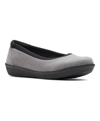 clarks ayla low