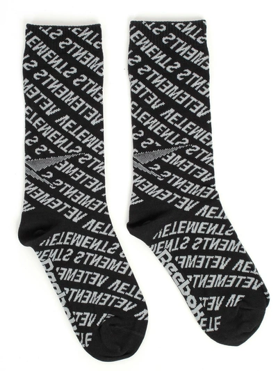 Shop Vetements Logo Print Socks In White
