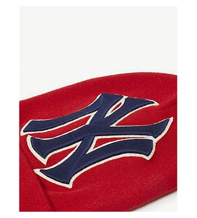 Shop Gucci New York Yankees Wool Beanie In Red