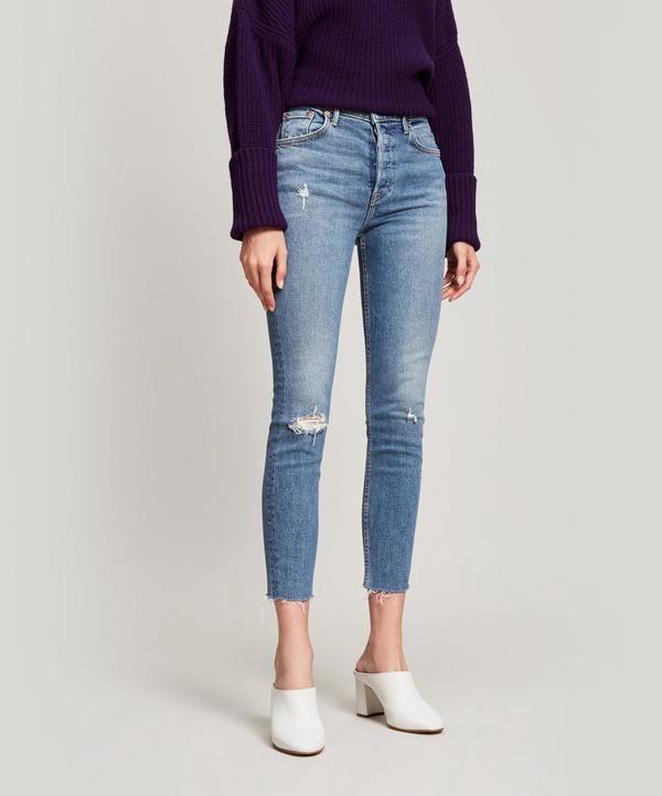 grlfrnd karolina sixpence