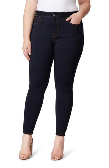 rebel wilson skinny jeans