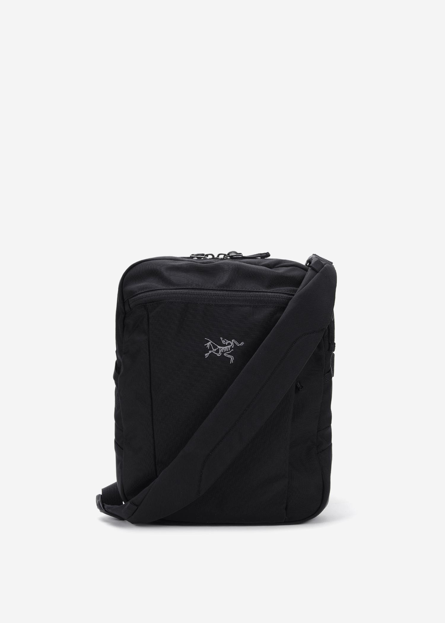 arcteryx sling blade 4