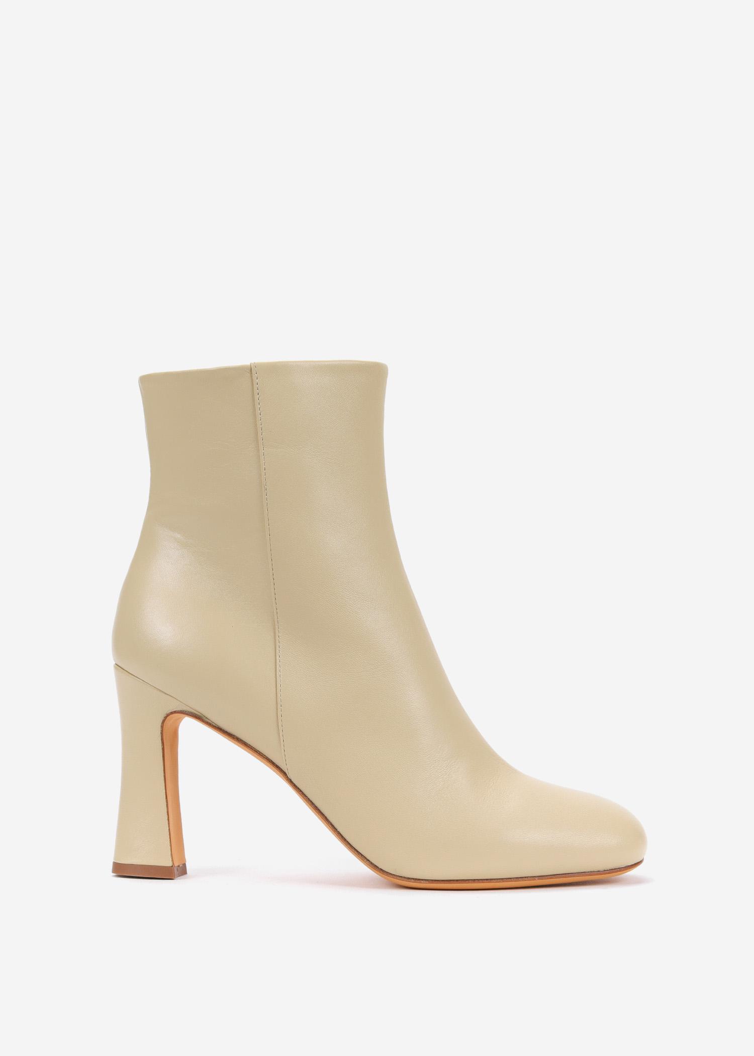 maryam nassir zadeh boots