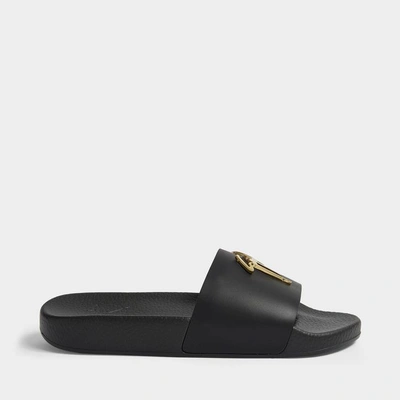 Shop Giuseppe Zanotti | Logo Pool Slides In Black Pvc