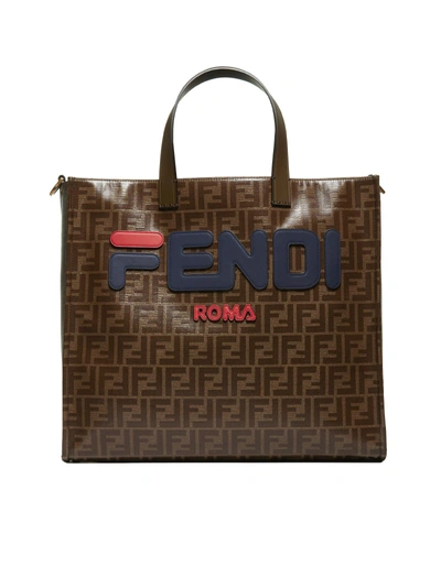 Shop Fendi Fila Logo Print Tote In Marrone Blu Rosso