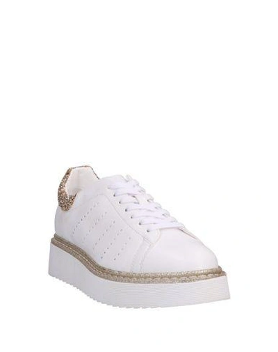 Shop Cult Woman Sneakers White Size 6 Rubber