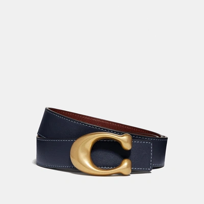Shop Coach Sculpted Signature Reversible Belt In Midnight Navy/wine/brass