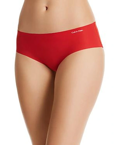 Shop Calvin Klein Invisibles Hipster In Manic Red