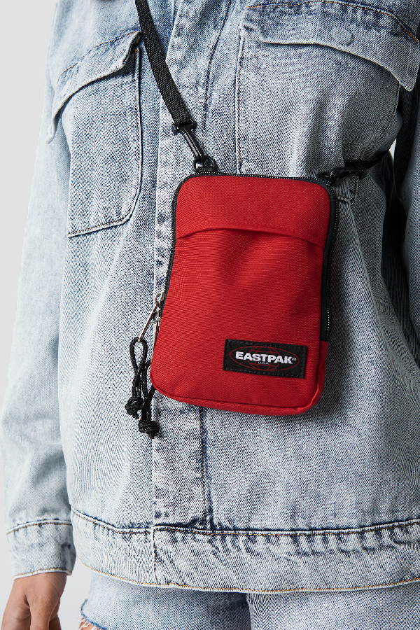 eastpak risky red
