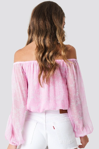 Shop Na-kd Chiffon Off Shoulder Blouse - Pink,flower