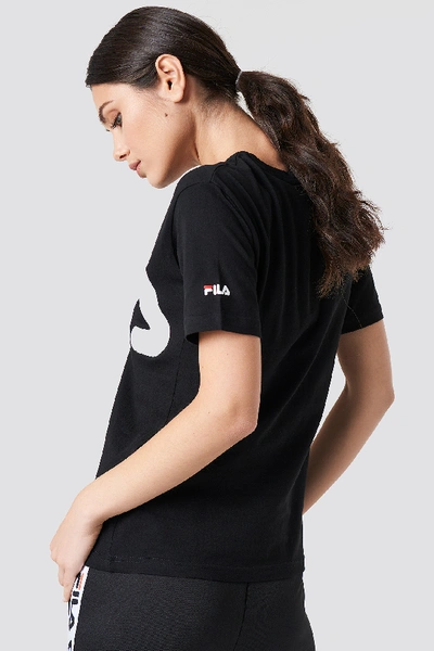 Fila classic best sale logo t shirt