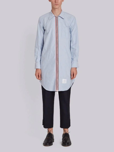 Shop Thom Browne Thigh-length Zip-front Oxford Shirt In Blue