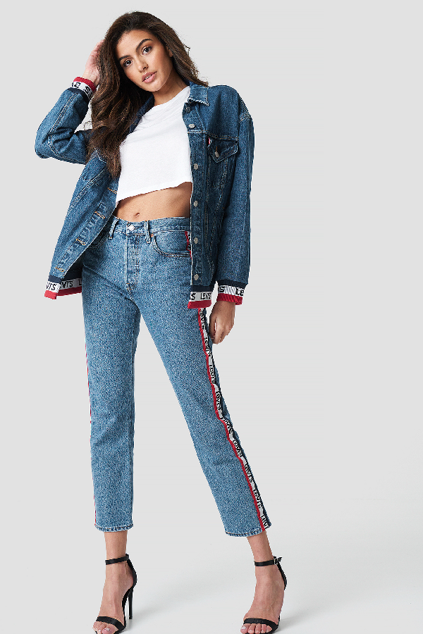 levis baggy sport tape trucker
