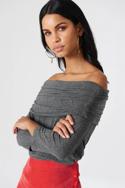 Shop Na-kd Offshoulder Light Knitted Sweater - Grey In Grey Melange