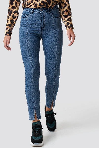 Shop Na-kd Highwaist Skinny Front Slit Jeans - Blue In Mid Blue