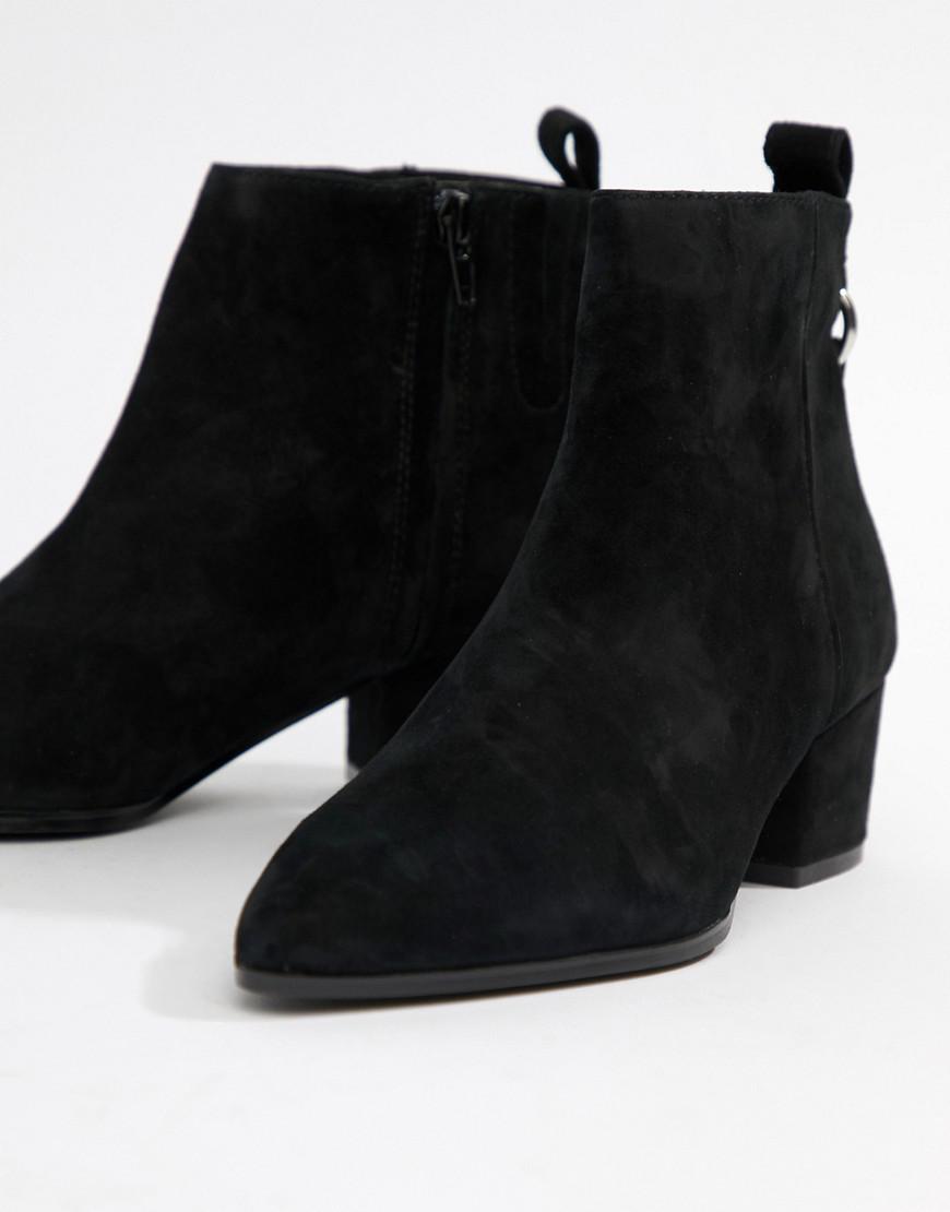 steve madden clover boots