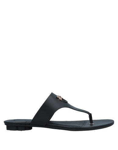 salvatore ferragamo flip flops