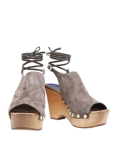 Shop Diane Von Furstenberg Mules In Dove Grey