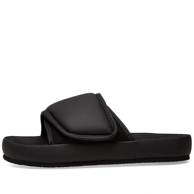 Yeezy Season 7 Fabric Slide In Black | Modesens