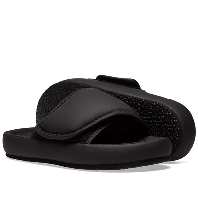 Yeezy Season 7 Fabric Slide In Black | ModeSens