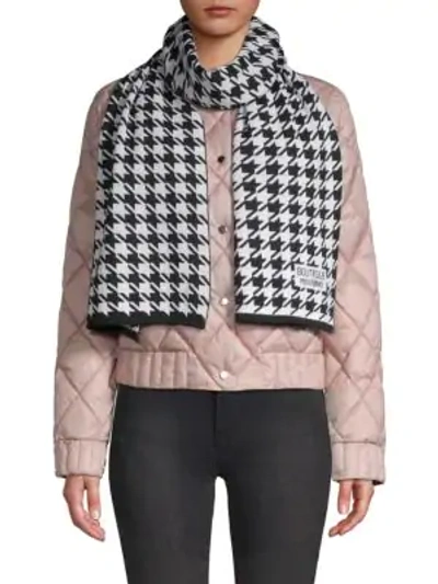Shop Moschino Houndstooth Knit Scarf In White Black