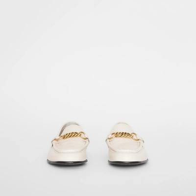 Shop Burberry The Leather Link Loafer In Ash White