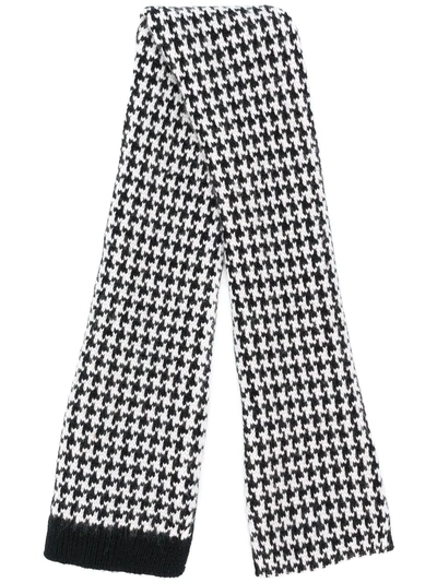 Shop Holland & Holland Cashmere Knitted Houndstooth Scarf - Black