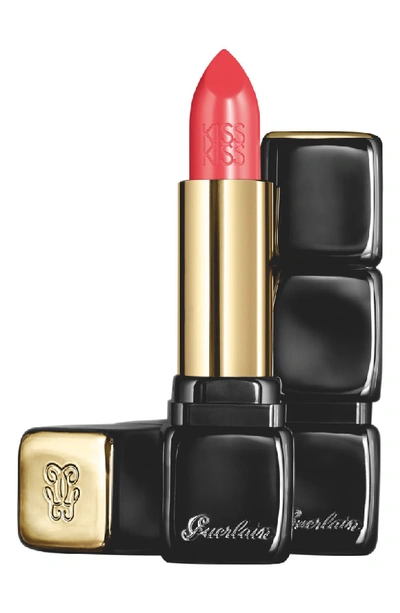 Shop Guerlain Kisskiss Creamy Satin Lipstick In 343 Sugar Kiss