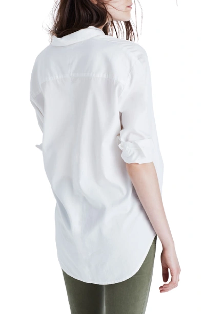 Shop Madewell Drapey Oversize Boyshirt In Pure White