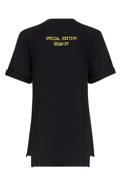 Shop Fendi Mania Oversize Cotton Tee In Black