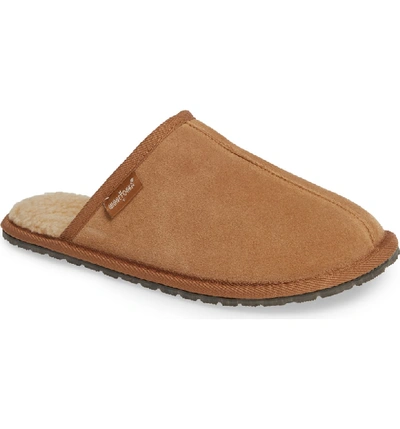 Shop Minnetonka Franklin Scuff Slipper In Cinnamon Suede