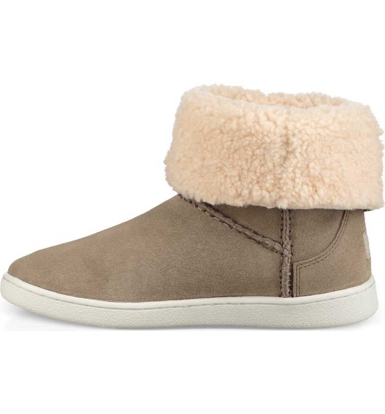 mika classic genuine shearling sneaker