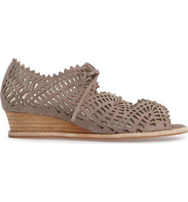 jeffrey campbell espejo