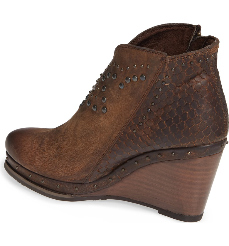 ariat stax studded wedge bootie