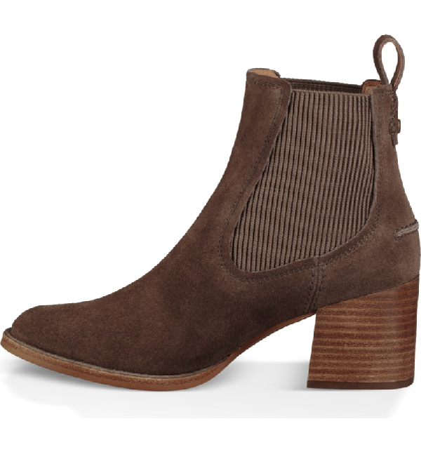 faye chelsea bootie ugg