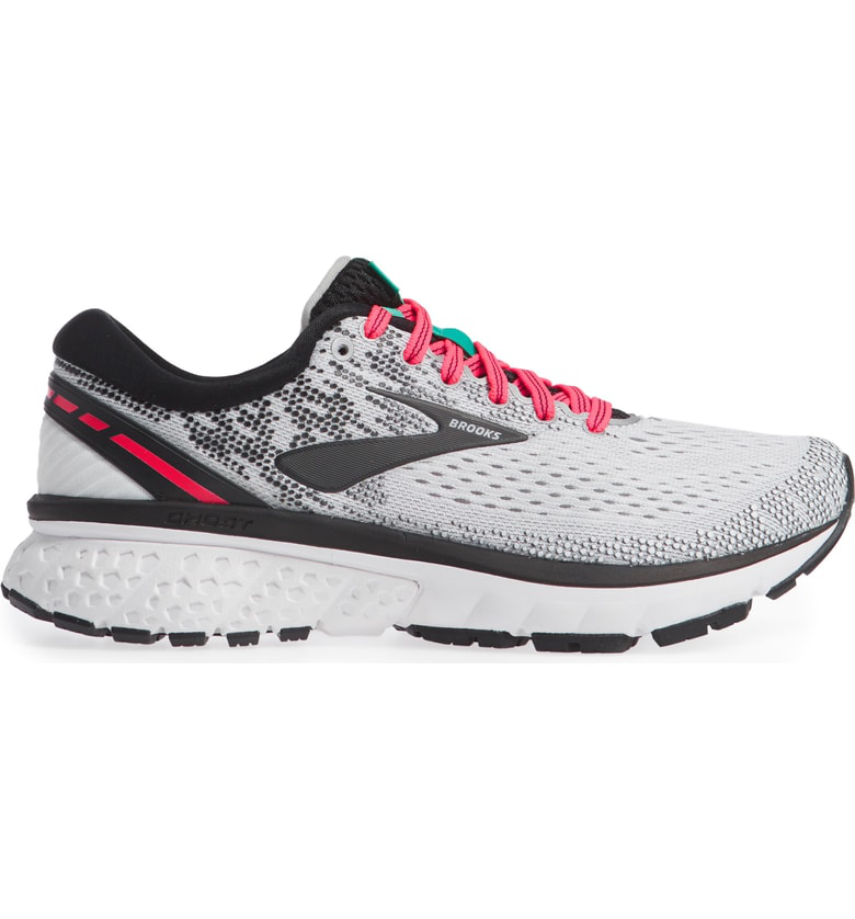 brooks ghost 11 womens white pink black