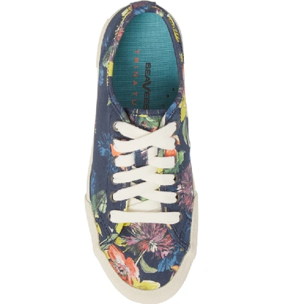 Shop Seavees X Trina Turk Monterey Sneaker In Navy Chrysanthemum