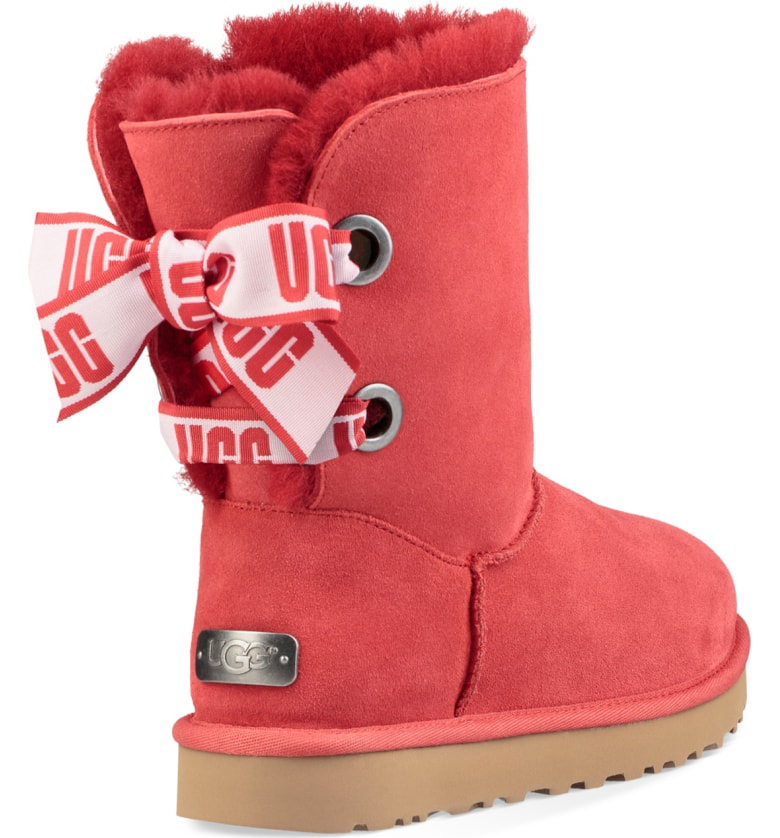 red ribbon ugg boots