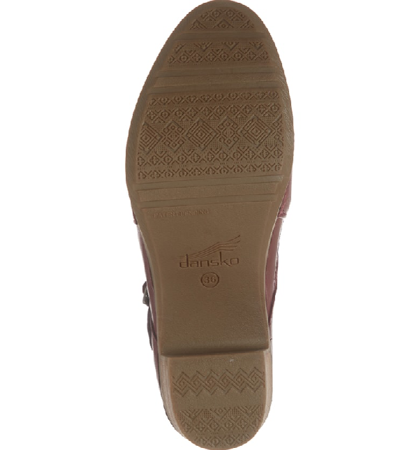 dansko hollie cutout bootie