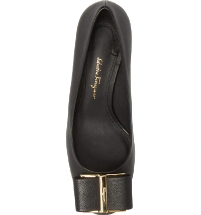 Shop Ferragamo Capua Bow Pump In Black