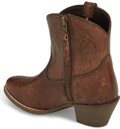 Ariat Darlin Short Western Boot In Distressed Brown Leather