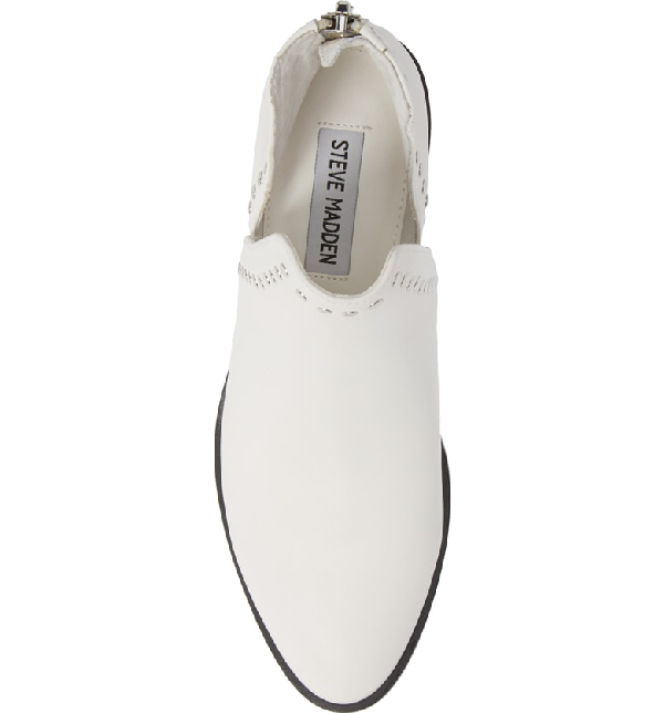 conquest bootie steve madden