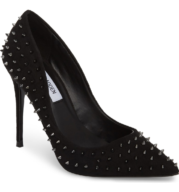 daisie studded pump
