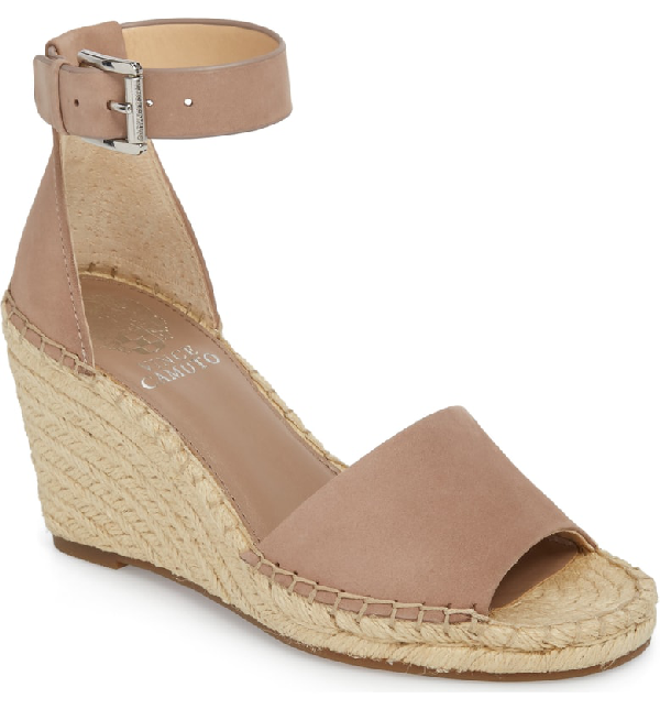 vince camuto leera wedge dusty mink