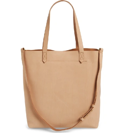 Shop Madewell Medium Leather Transport Tote In Linen