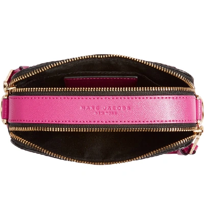 Shop Marc Jacobs Snapshot Crossbody Bag - Pink In Hibiscus Multi