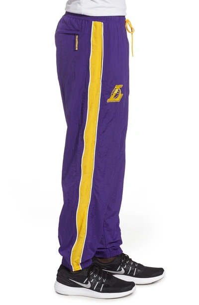 Nike Performance NBA LOS ANGELES LAKERS TRACKSUIT - Tracksuit bottoms -  field purple/amarillo/purple 