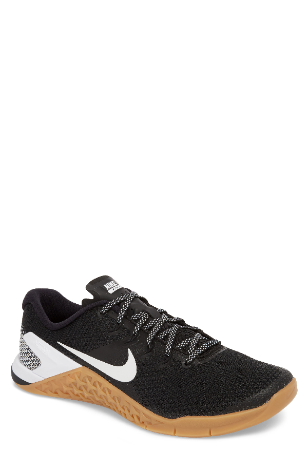 metcon 4 black and white