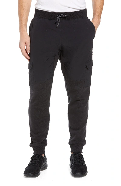 Alphabet City Fleece Cargo Pants In Tnf Black