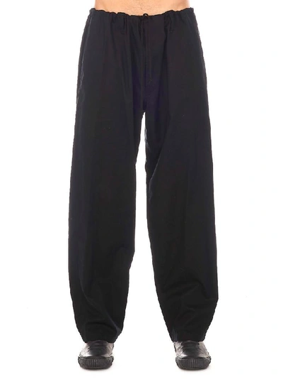 Shop Yohji Yamamoto Coulisse Pants In Black